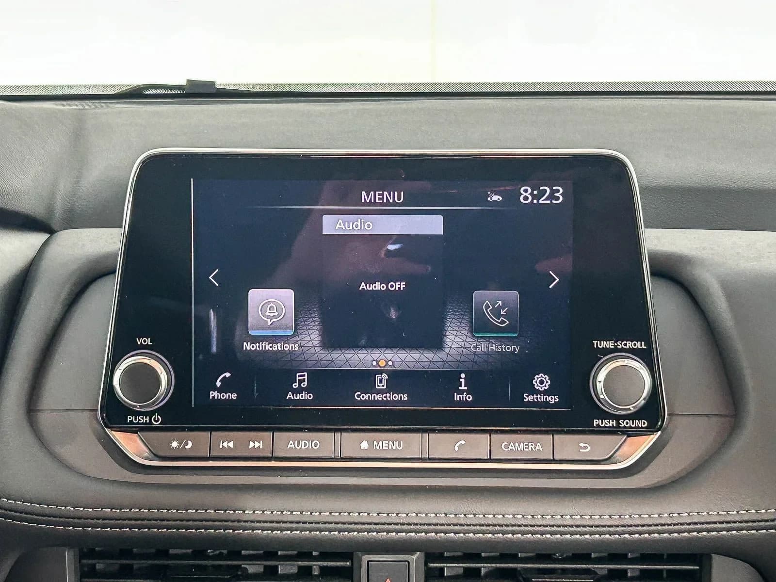Nissan Rogue SV FWD 2026 — side view