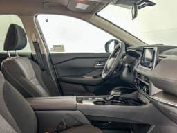 Nissan Rogue SV FWD 2026 — side view