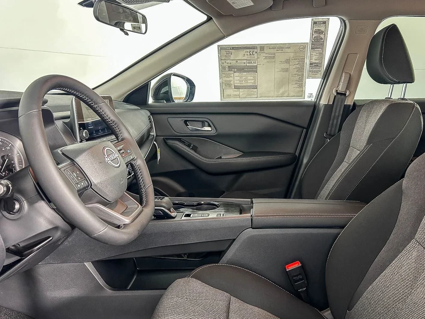 Nissan Rogue SV FWD 2026 — side view