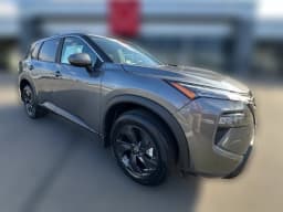 Nissan Rogue SV FWD 2026 — side view
