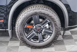 Nissan Rogue Rock Creek AWD 2025 — side view