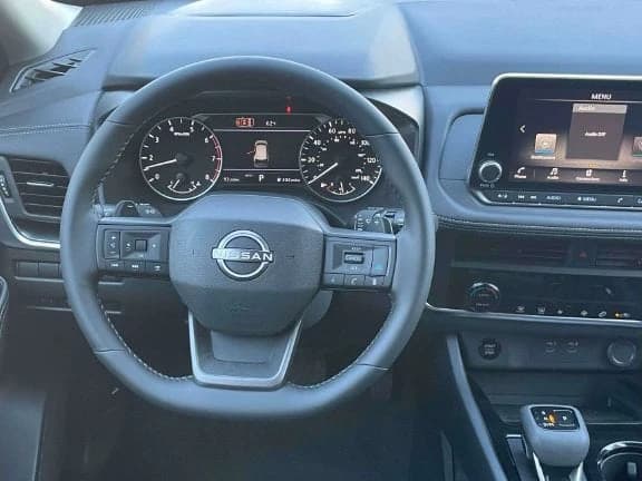 Nissan Rogue SV AWD 2026 — side view