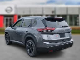Nissan Rogue SV AWD 2027 — side view