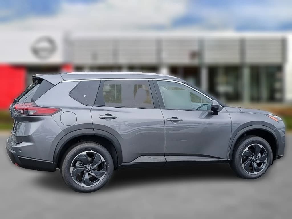 Nissan Rogue SV AWD 2027 — side view