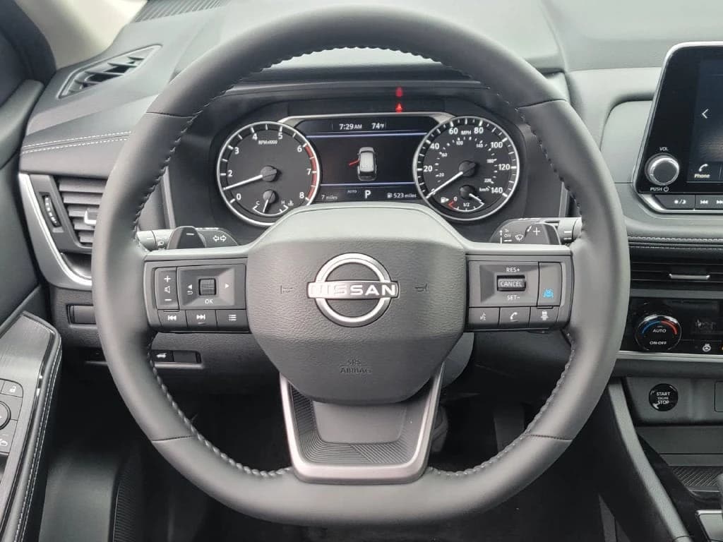 Nissan Rogue SV AWD 2027 — side view
