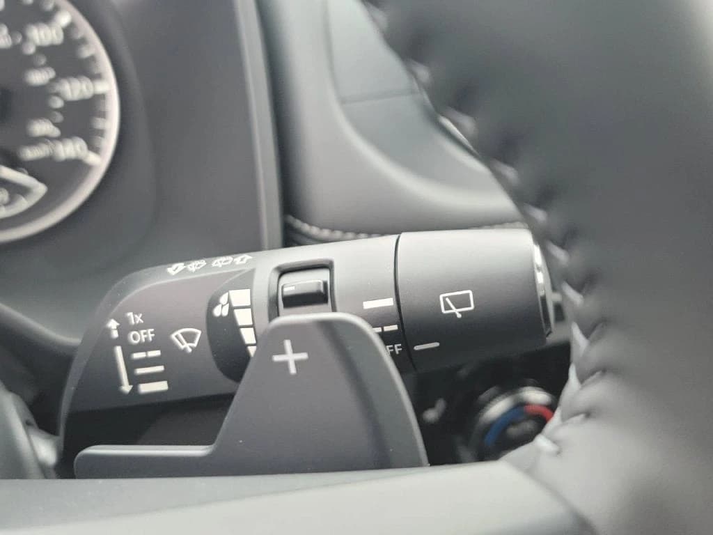 Nissan Rogue SV AWD 2027 — side view