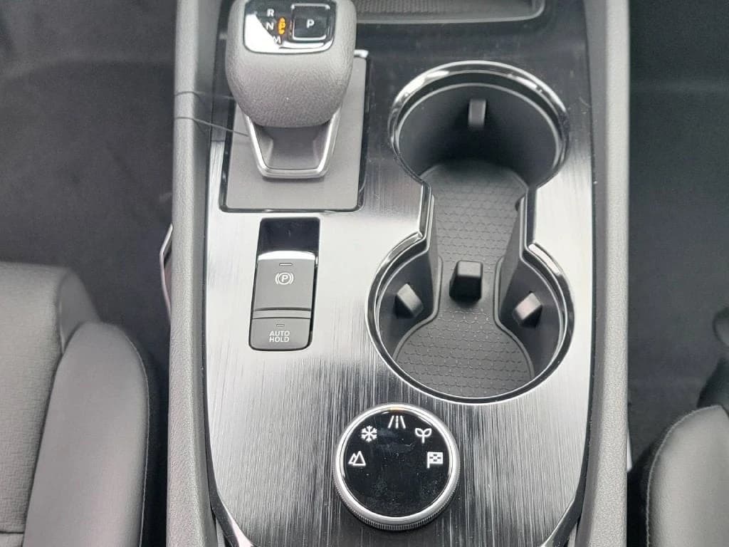 Nissan Rogue SV AWD 2027 — side view