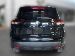 Nissan Rogue SV AWD 2026 — side view