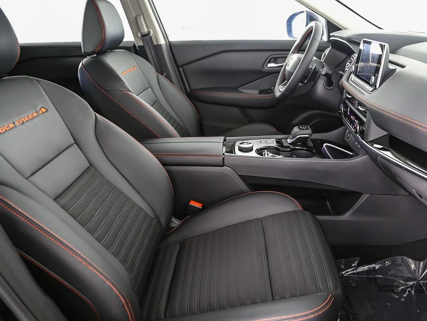 Nissan Rogue Rock Creek AWD 2025 — side view