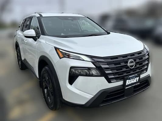 Nissan Rogue SV AWD 2026 — side view