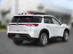 Nissan Pathfinder SV 4WD 2026 — side view