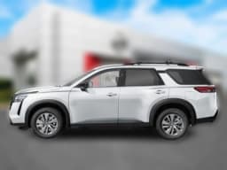 Nissan Pathfinder SV 4WD 2026 — side view