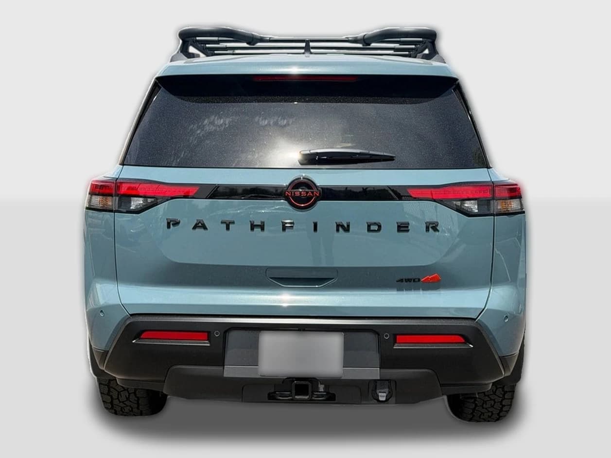 Nissan Pathfinder Rock Creek 4WD 2026 — side view
