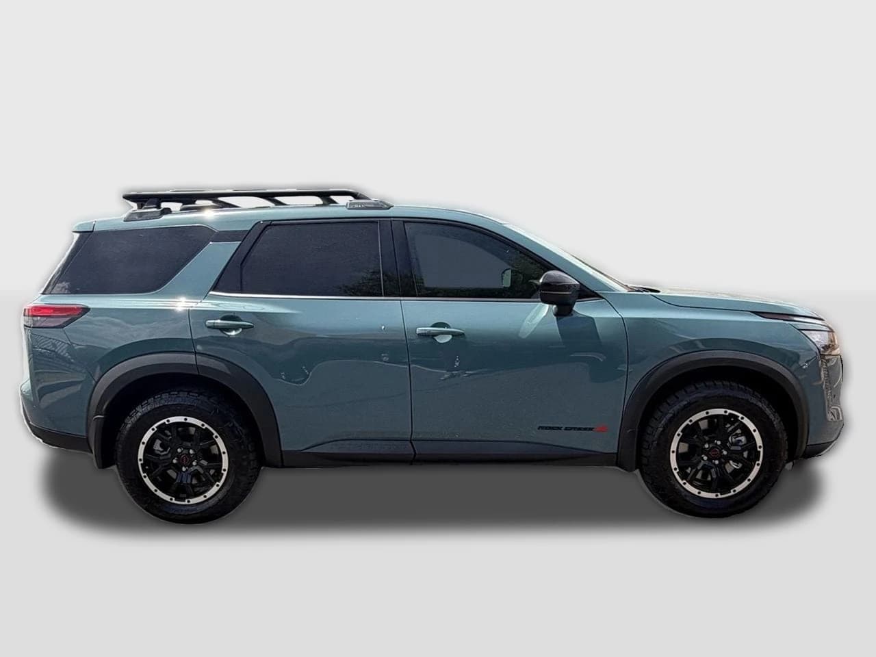 Nissan Pathfinder Rock Creek 4WD 2026 — side view