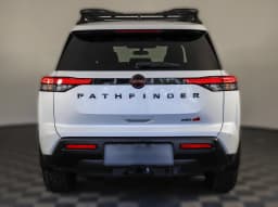 Nissan Pathfinder SV 4WD 2026 — side view