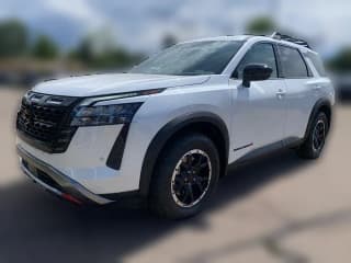 Nissan Pathfinder Rock Creek 4WD