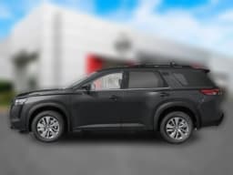 Nissan Pathfinder SV 4WD 2026 — side view
