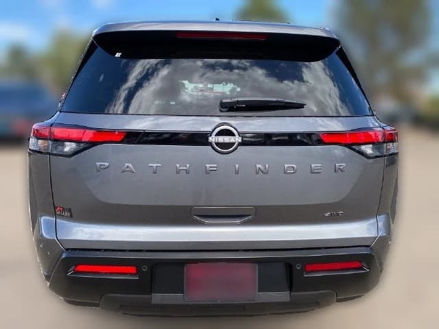 Nissan Pathfinder SV 4WD 2026 — side view