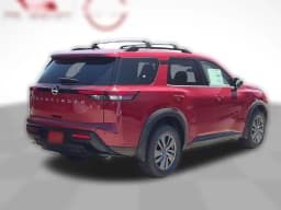 Nissan Pathfinder SV 2WD 2026 — side view