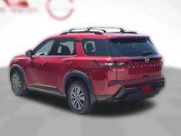 Nissan Pathfinder SV 2WD 2026 — side view