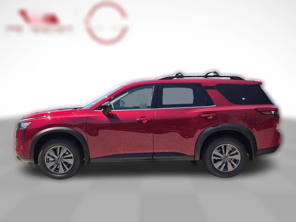 Nissan Pathfinder SV 2WD 2026 — side view