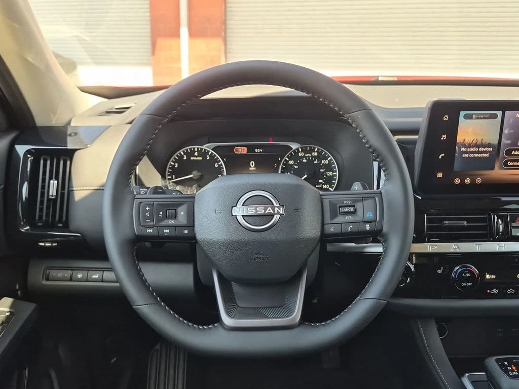 Nissan Pathfinder SV 2WD 2026 — side view