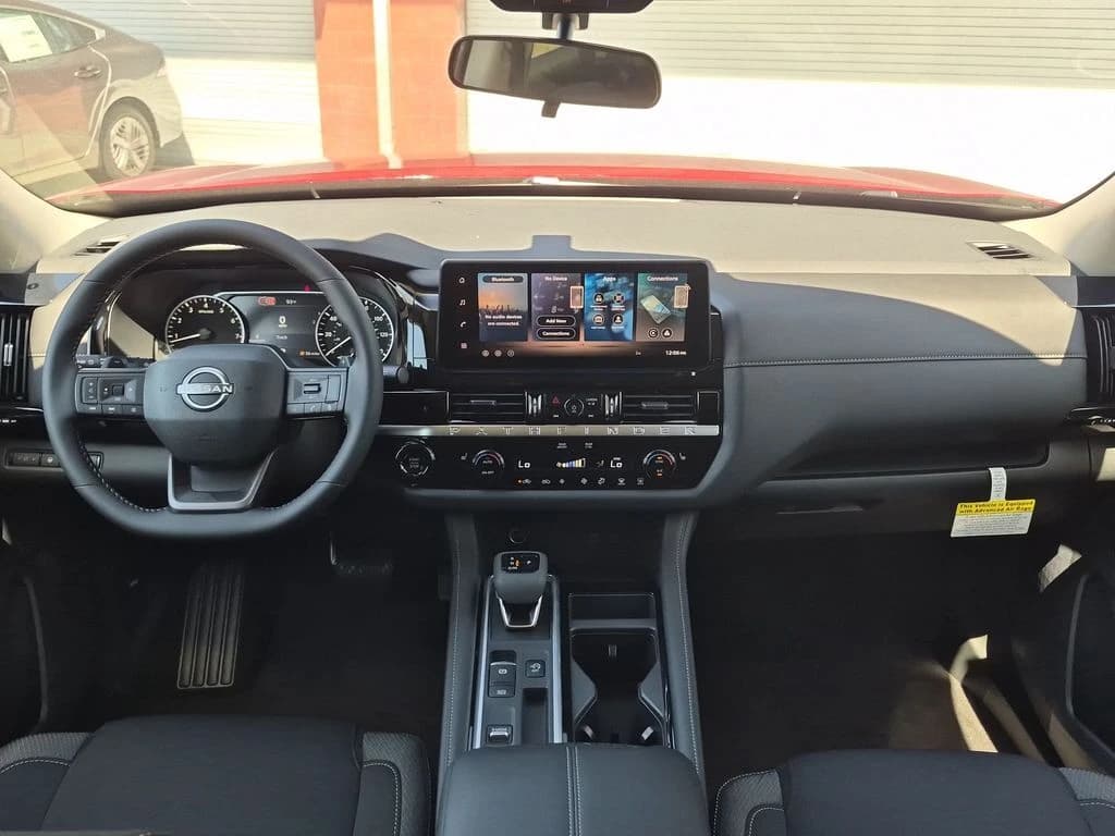 Nissan Pathfinder SV 2WD 2026 — side view