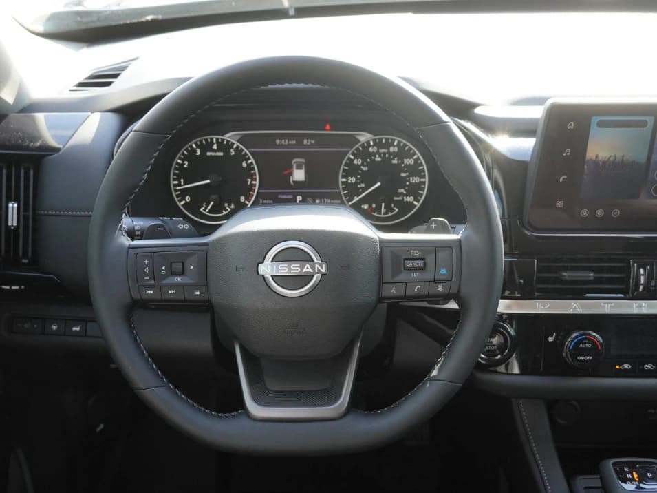 Nissan Pathfinder SV 2WD 2026 — side view