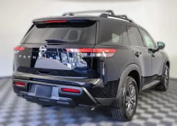 Nissan Pathfinder SV 2WD 2026 — side view