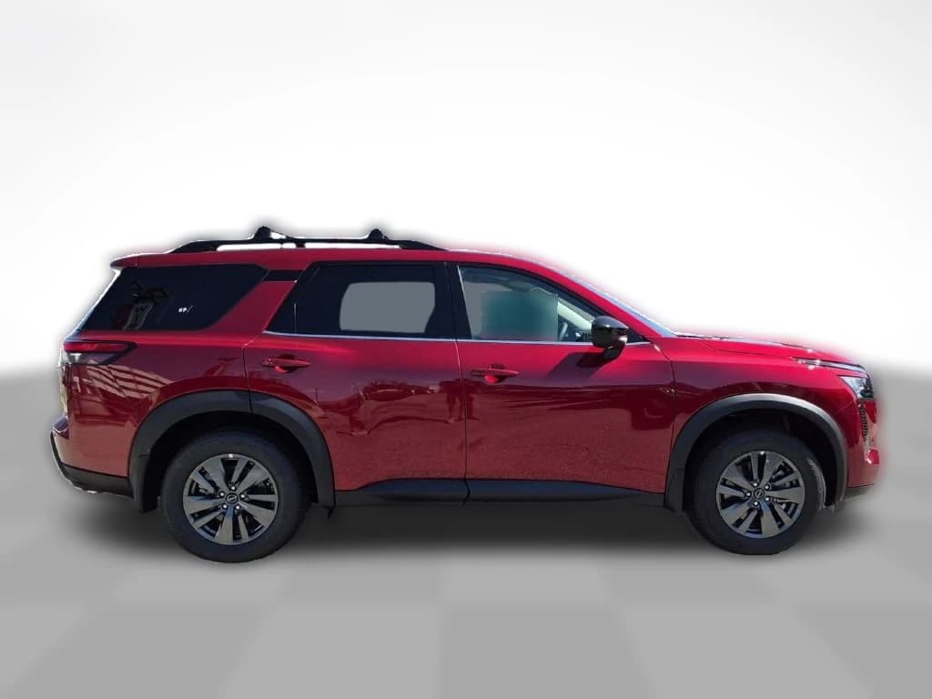 Nissan Pathfinder SV 2WD 2026 — side view