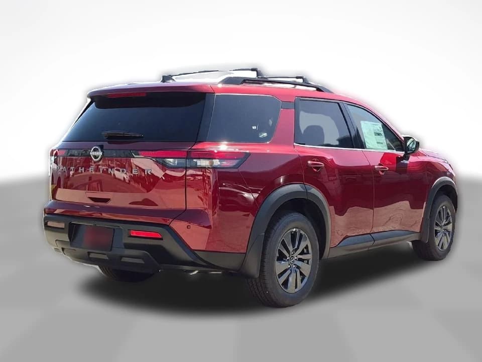 Nissan Pathfinder SV 2WD 2026 — side view