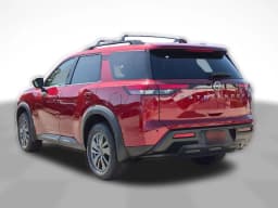 Nissan Pathfinder SV 2WD 2026 — side view