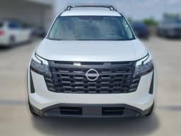 Nissan Pathfinder SV 2WD 2026 — side view