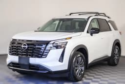 Nissan Pathfinder SV 2WD 2026 — side view