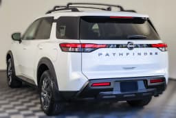 Nissan Pathfinder SV 2WD 2026 — side view