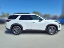 Nissan Pathfinder SV 2WD 2026 — side view