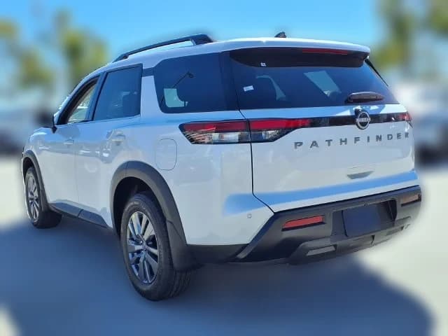 Nissan Pathfinder SV 2WD 2026 — side view