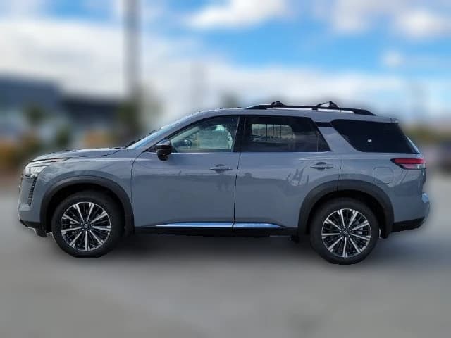 Nissan Pathfinder Platinum 4WD 2026 — side view