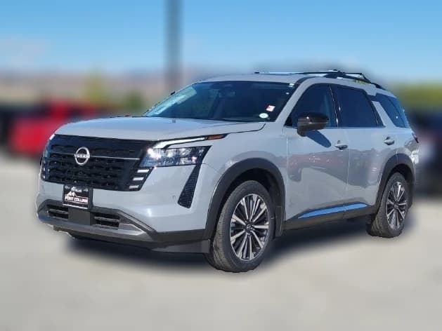 Nissan Pathfinder Platinum 4WD 2026 — side view