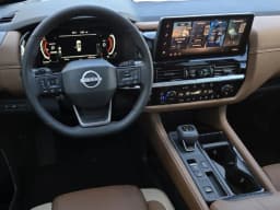 Nissan Pathfinder Platinum 2WD 2026 — side view