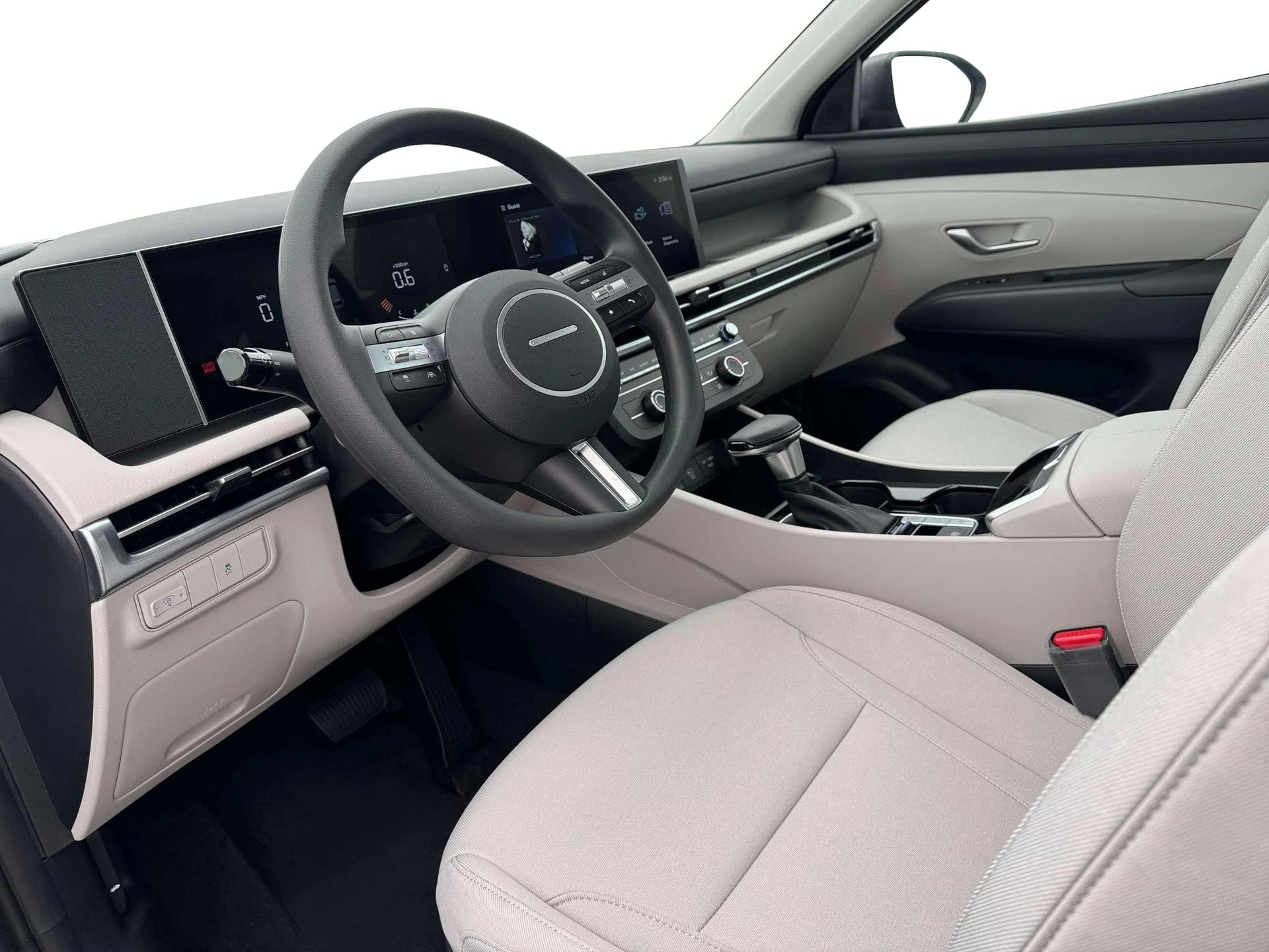 Hyundai Tucson SE FWD 2026 — side view