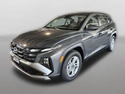 Hyundai Tucson SE FWD 2026 — side view