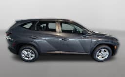 Hyundai Tucson SE FWD 2026 — side view