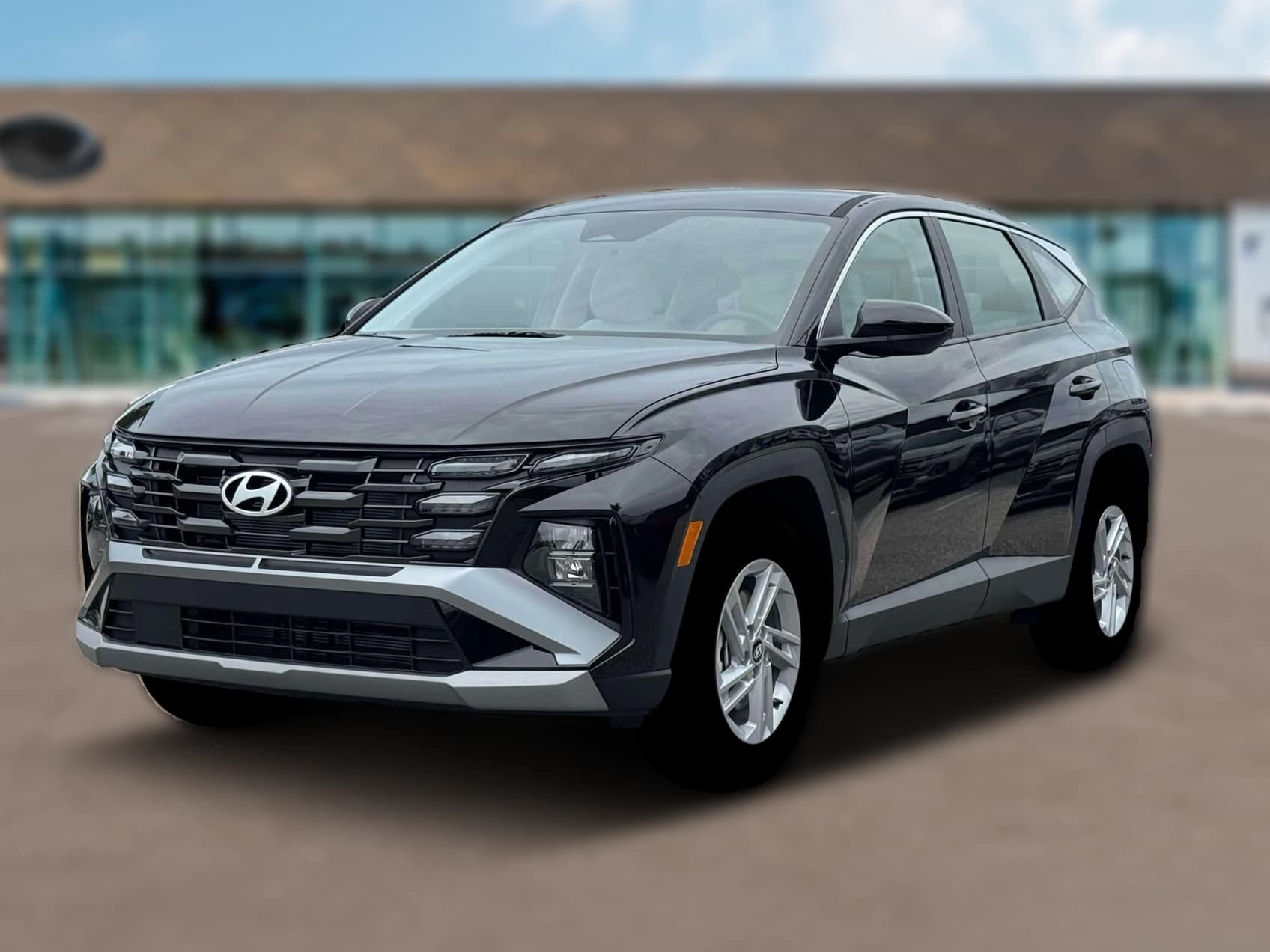 Hyundai Tucson SE FWD 2026 — side view