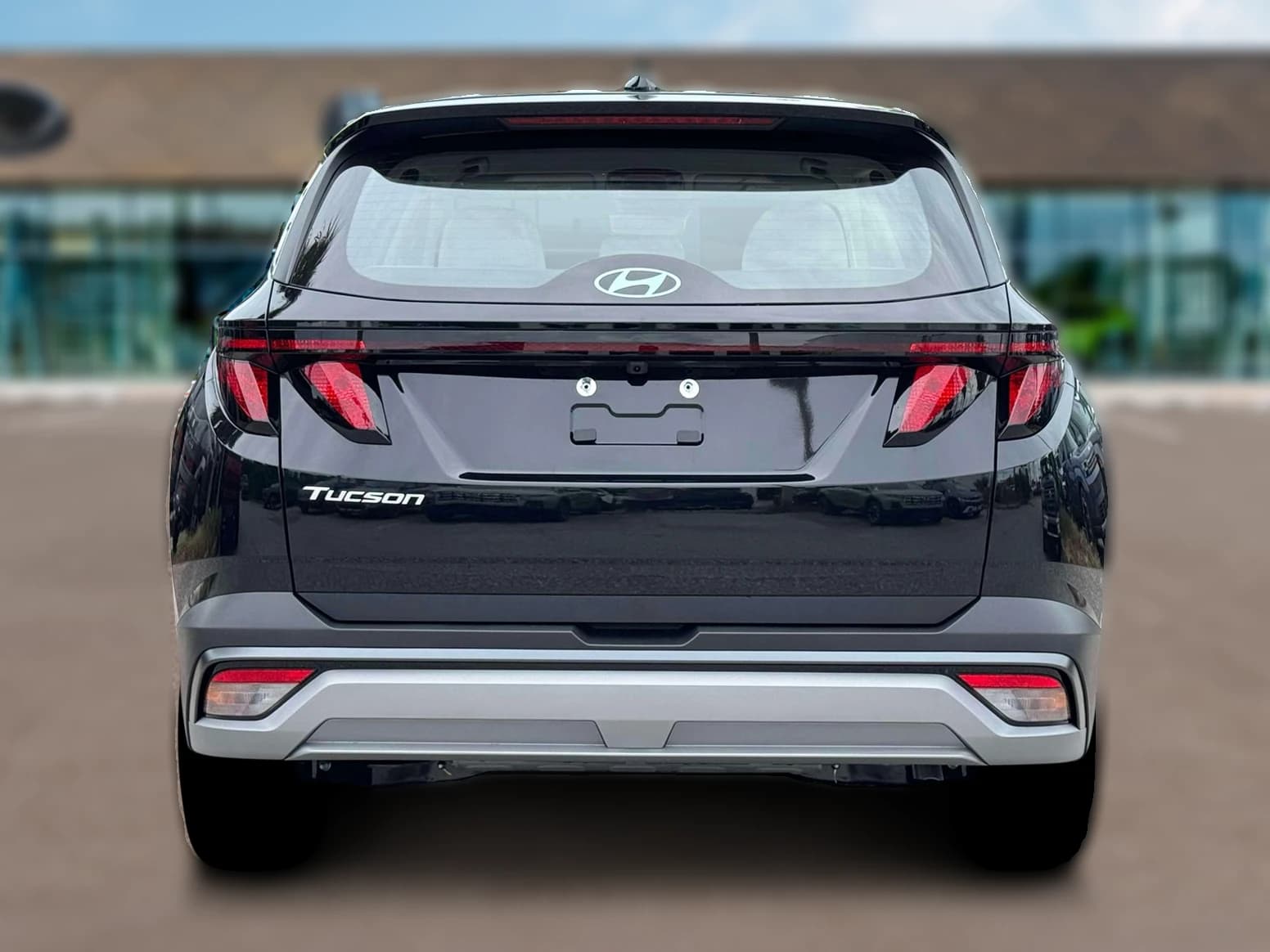 Hyundai Tucson SE FWD 2026 — side view