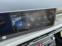 Hyundai Tucson SE FWD 2026 — side view
