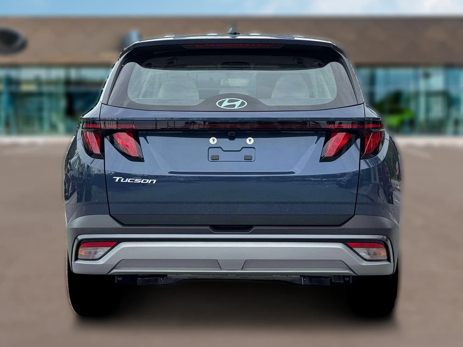 Hyundai Tucson SE FWD 2026 — side view