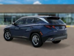 Hyundai Tucson SE FWD 2026 — side view