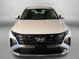 Hyundai Tucson SE FWD 2026 — side view