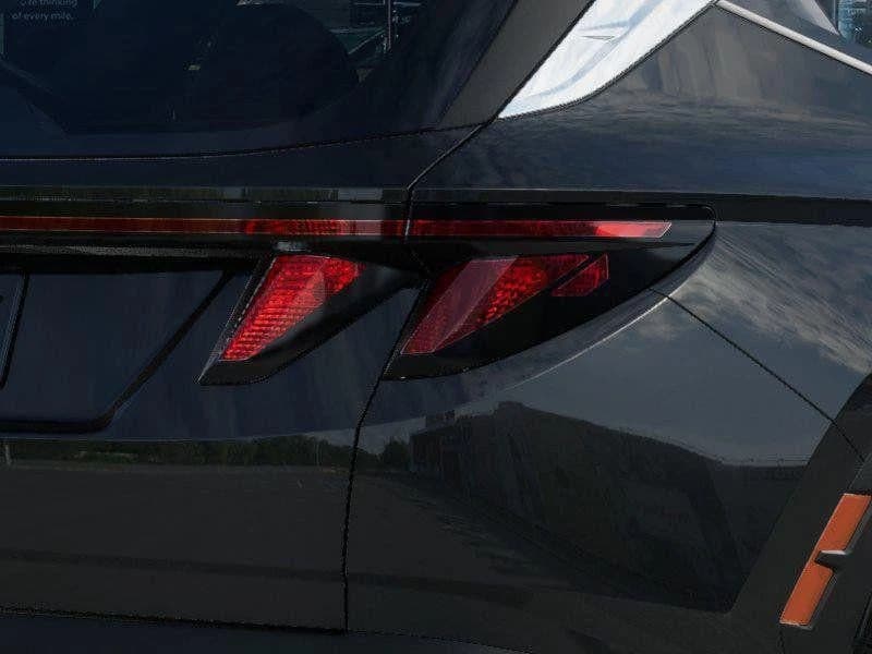 Hyundai Tucson SE FWD 2026 — side view